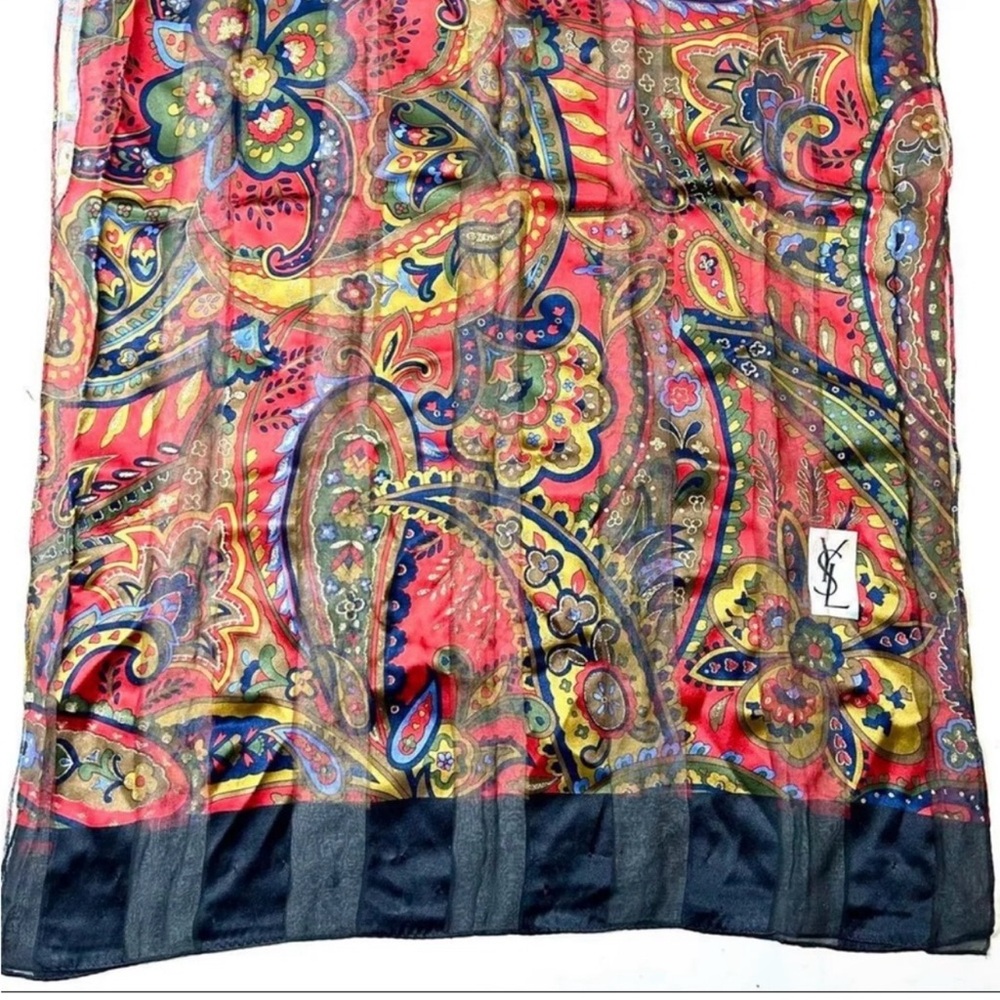 YVES SAINT LAURENT Silk 170cm Scarf Paisley. Authentic